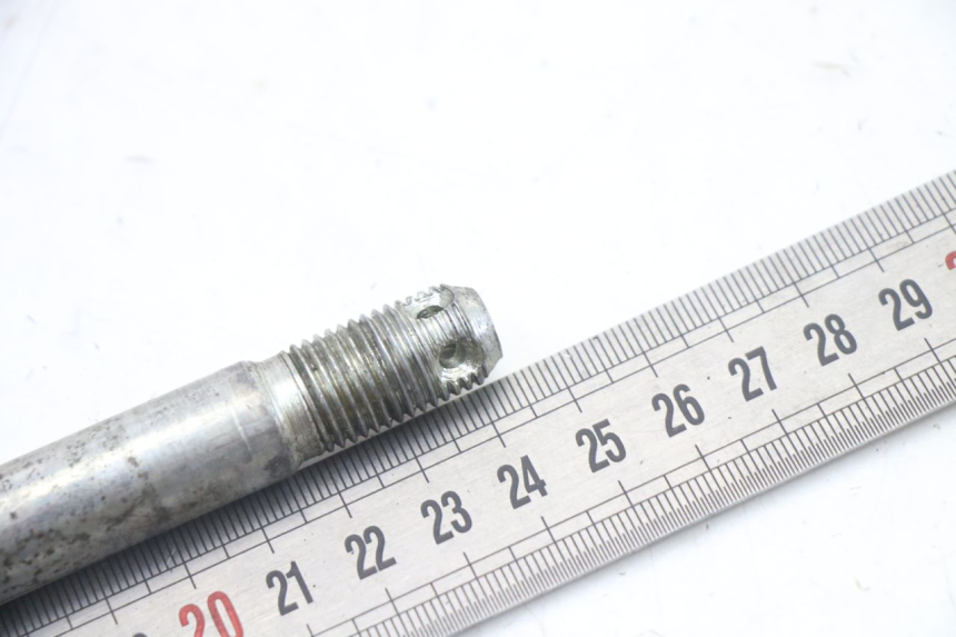 photo de VORDERRADACHSE YAMAHA TDR DELTABOX 125 (1993 - 2003)