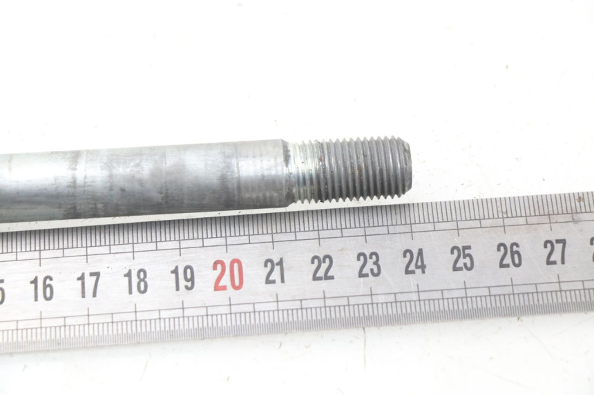 photo de VORDERRADACHSE HONDA XLV VARADERO 125 (2000 - 2006)