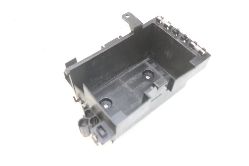 photo de BATTERIEFACH KYMCO AGILITY 16+ 4T 50 (2018 - 2023)