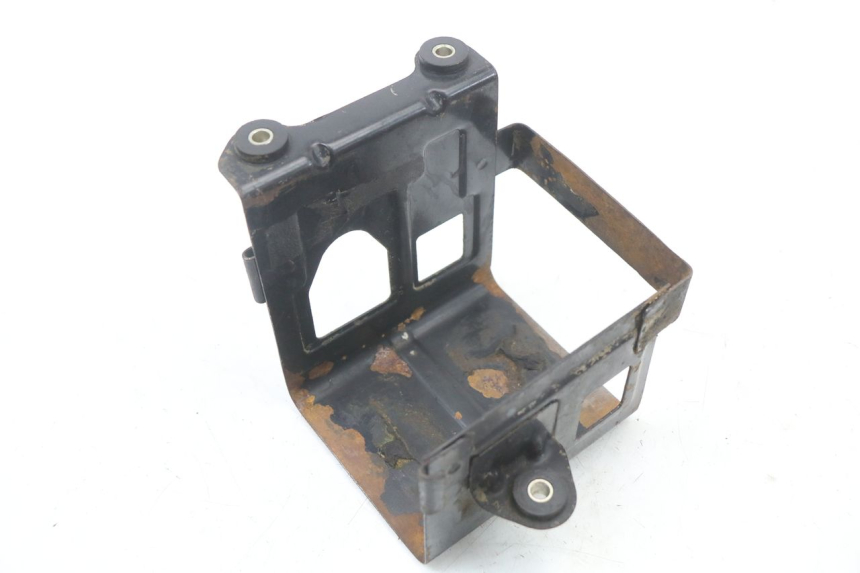 photo de BATTERIEKASTEN SUZUKI GSX E 250 (1982 - 1983)