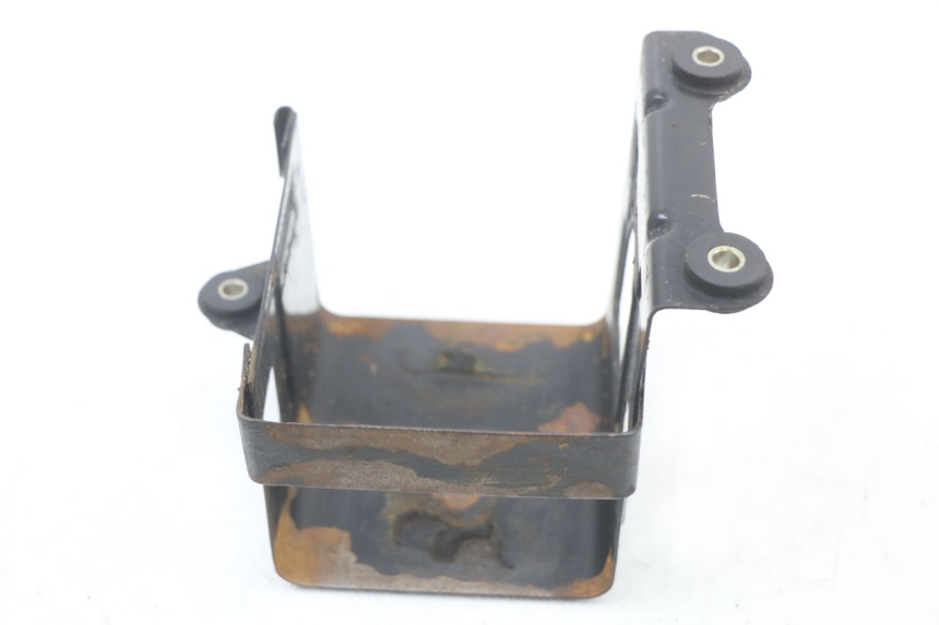 photo de BATTERIEKASTEN SUZUKI GSX E 250 (1982 - 1983)