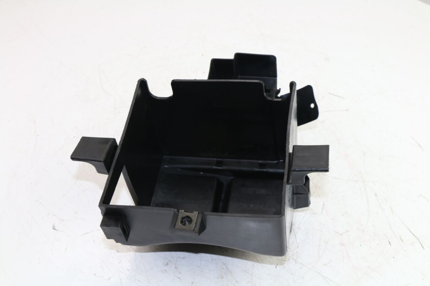 photo de BATTERIEKASTEN HONDA CBR F 600 (1991 - 1994)