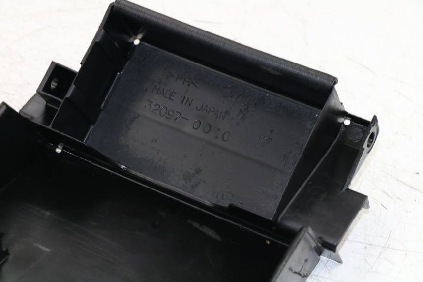 photo de BATTERIEKASTEN KAWASAKI Z 750 (2003 - 2006)