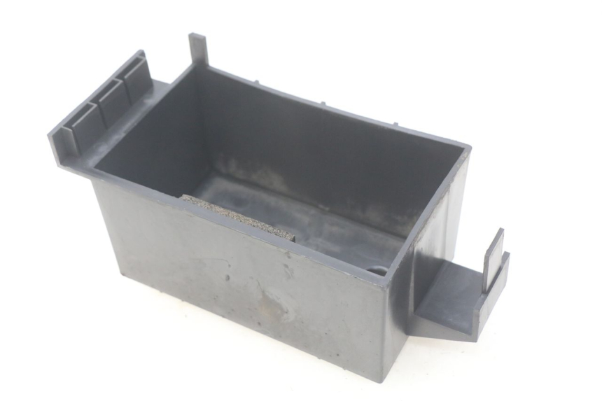 photo de BATTERIEFACH KYMCO PEOPLE 250 (2004 - 2008)
