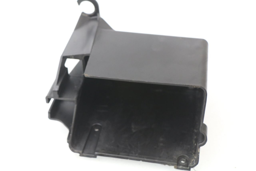 photo de BATTERIEKASTEN PEUGEOT LOOXOR 125 (2002 - 2006)