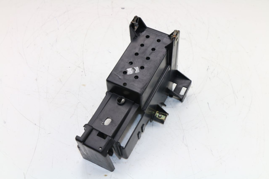 photo de BATTERIEKASTEN PEUGEOT TREKKER TKR 50 (2005 - 2014)