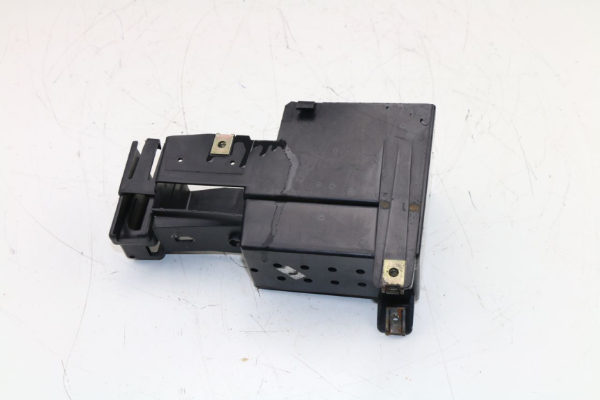 photo de BATTERIEKASTEN PEUGEOT TREKKER TKR 50 (2005 - 2014)