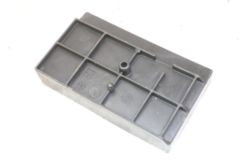 photo de BATTERIEKASTEN PIAGGIO VESPA LX 150 (2005 - 2013)