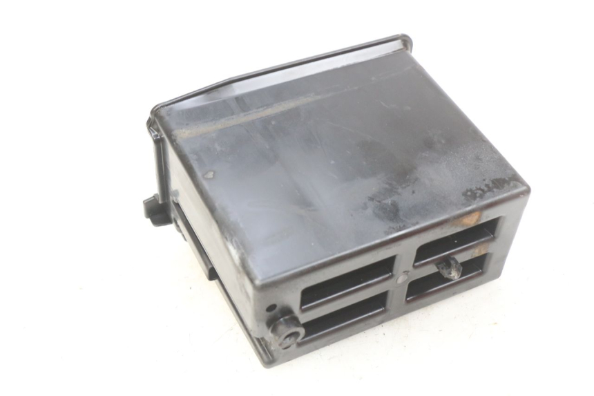 photo de BATTERIEFACH PIAGGIO VESPA PRIMAVERA 2T 50 (2013 - 2018)
