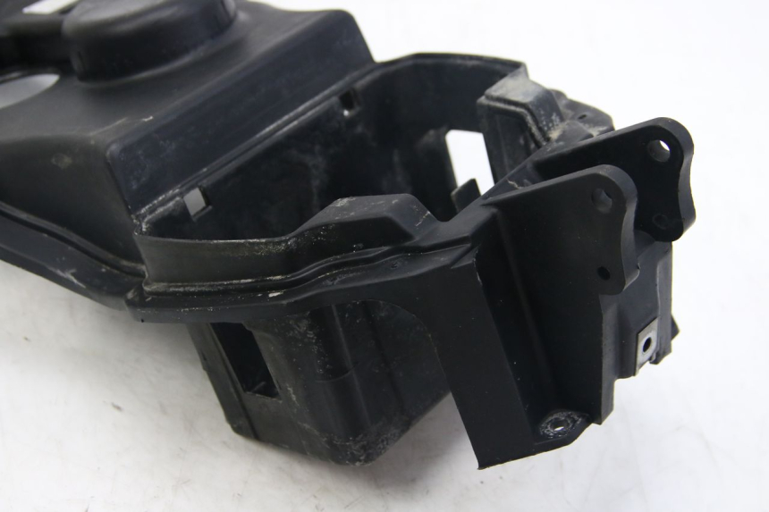 photo de BATTERIEFACH APRILIA SCARABEO 4T 50 (2009 - 2017)