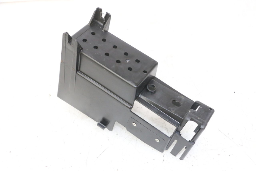 photo de BATTERIEKASTEN PEUGEOT SPEEDFIGHT 2 LC 50 (2000 - 2009)