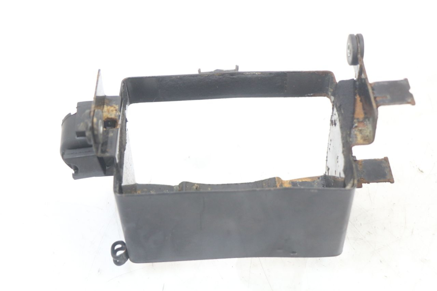 photo de BATTERIEKASTEN SUZUKI GS F 500 (2004 - 2007)