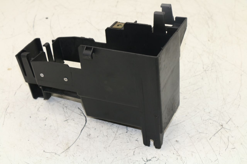 photo de BATTERIEKASTEN PEUGEOT TREKKER 50 (1998 - 2004)