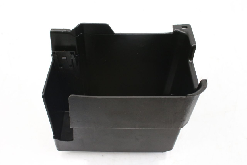 photo de BATTERIEFACH PIAGGIO VESPA GTS IGET ABS 125 (2017 - 2023)
