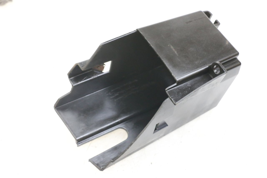 photo de BATTERIEFACH YAMAHA XMAX X-MAX 125 (2006 - 2009)