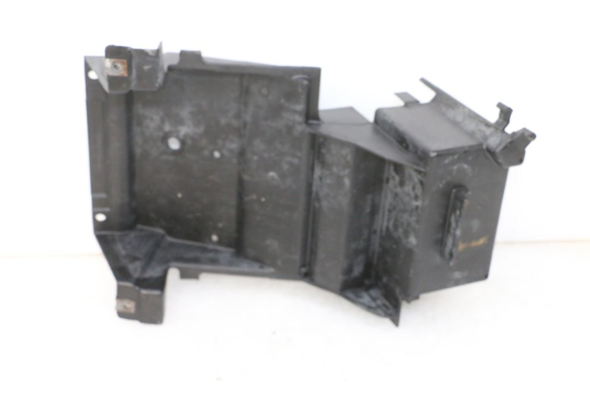 photo de BATTERIEKASTEN KAWASAKI ZR 7 750 (1999 - 2001) - Zoom auf Gebrauchszustand