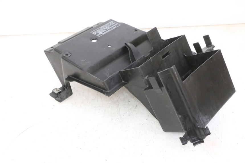 photo de BATTERIEKASTEN KAWASAKI ZR 7 750 (1999 - 2001) - Alternative Perspektive