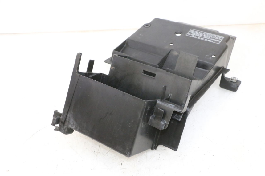 photo de BATTERIEKASTEN KAWASAKI ZR 7 750 (1999 - 2001) - Technische Nahaufnahme