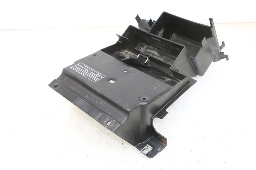 photo de BATTERIEKASTEN KAWASAKI ZR 7 750 (1999 - 2001) - Details der Befestigungspunkte