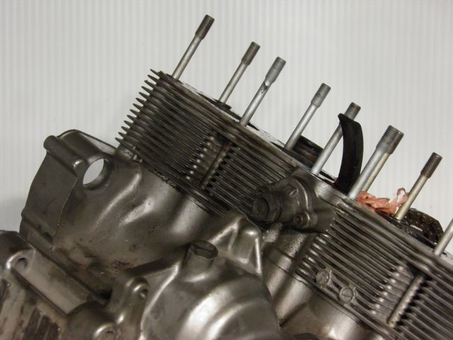 photo de MOTORGEHÄUSE SUZUKI GSF N BANDIT 600 (1996 - 1999)