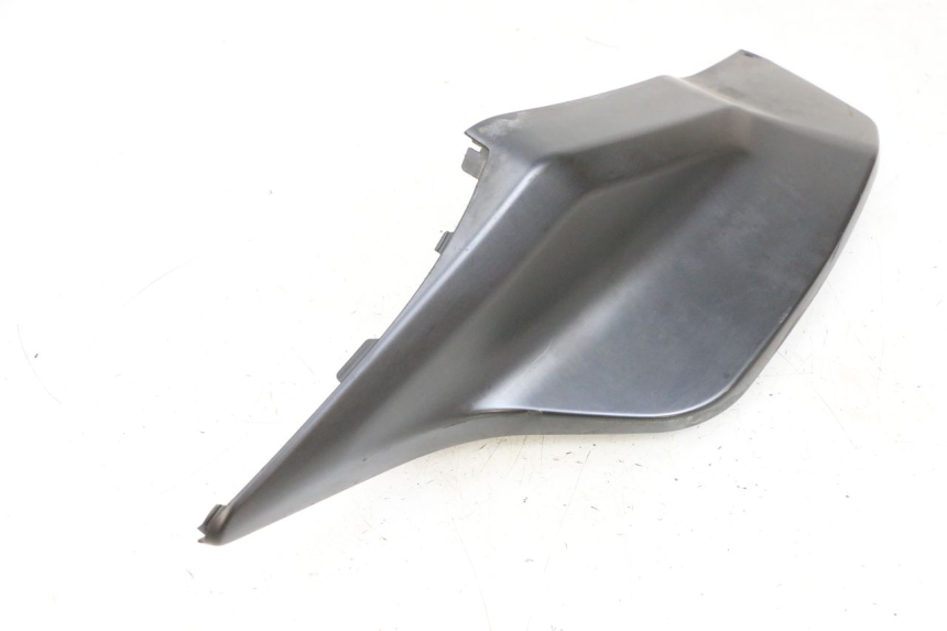 photo de UNTERBODEN HINTEN RECHTS SUZUKI BURGMAN 650 (2013 - 2020)