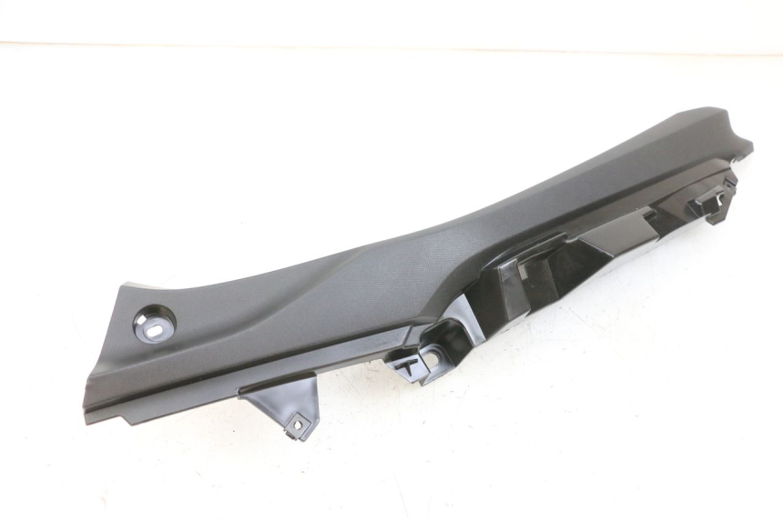 photo de UNTERBODEN HINTEN RECHTS YAMAHA TRICITY 300 (2020 - 2024) - Hauptansicht