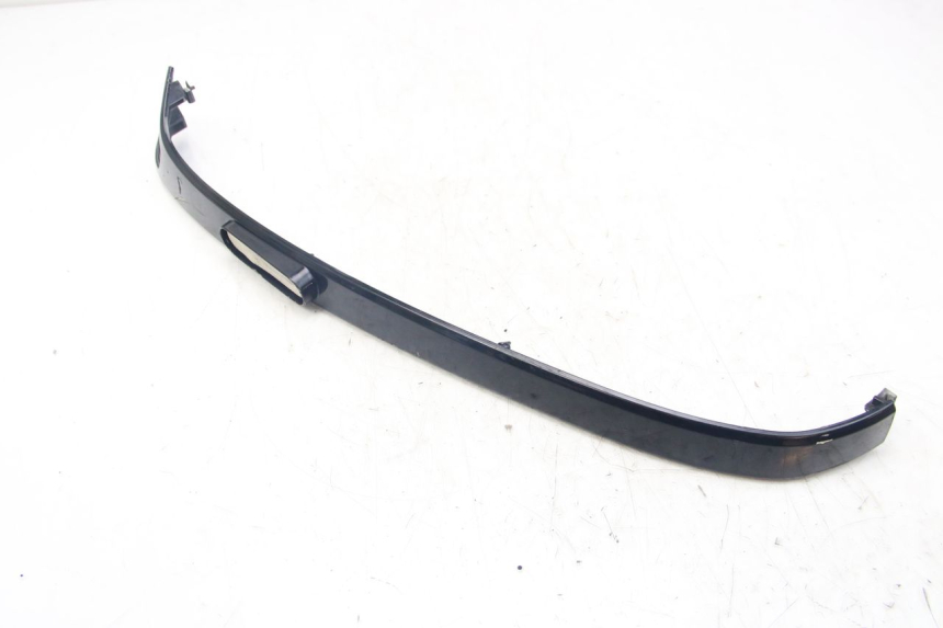 photo de RECHTER HINTERER SEITENSCHWELLER PIAGGIO VESPA S 2T 50 (2007 - 2014)