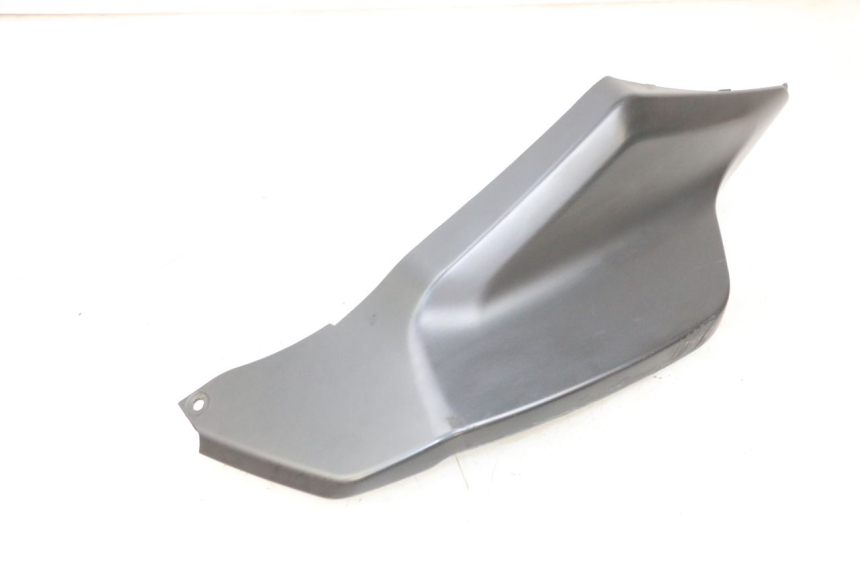 photo de UNTERBODEN HINTEN LINKS SUZUKI BURGMAN 650 (2013 - 2020)