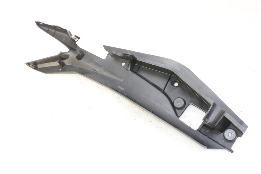 photo de UNTERBODEN HINTEN LINKS STAHO FH 50 (2018 - 2019)