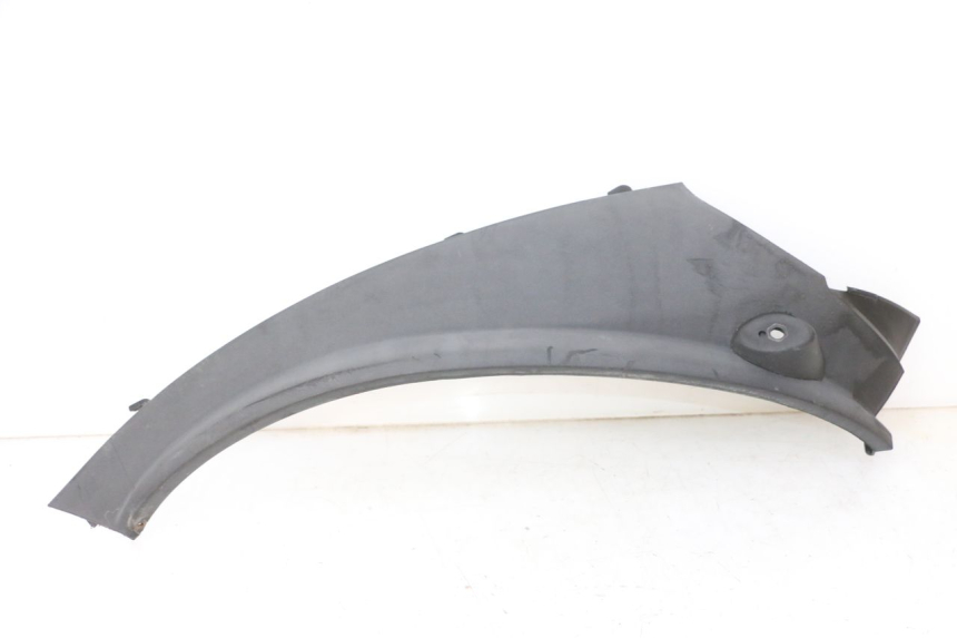 photo de UNTERBODEN HINTEN LINKS PIAGGIO MP3 RL 250 (2007 - 2010)