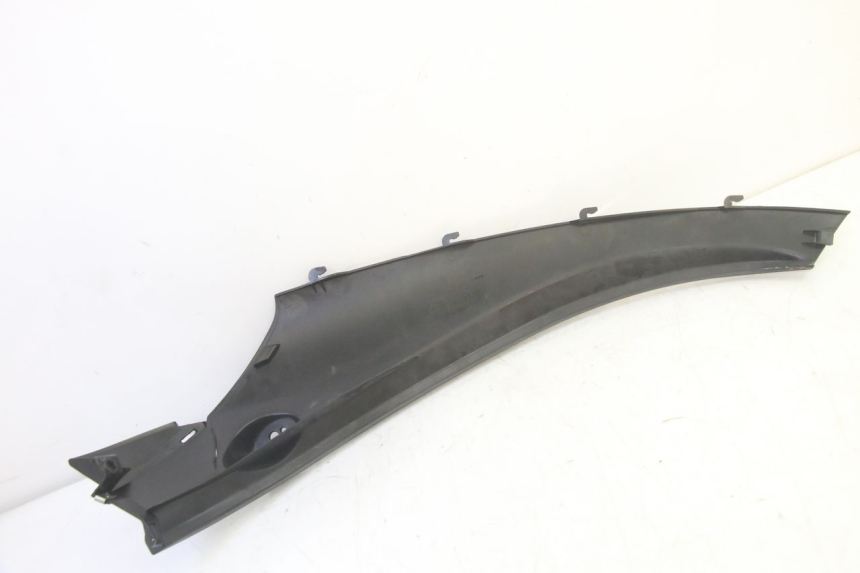 photo de UNTERBODEN HINTEN LINKS PIAGGIO MP3 RL 250 (2007 - 2010) - Technische Nahaufnahme