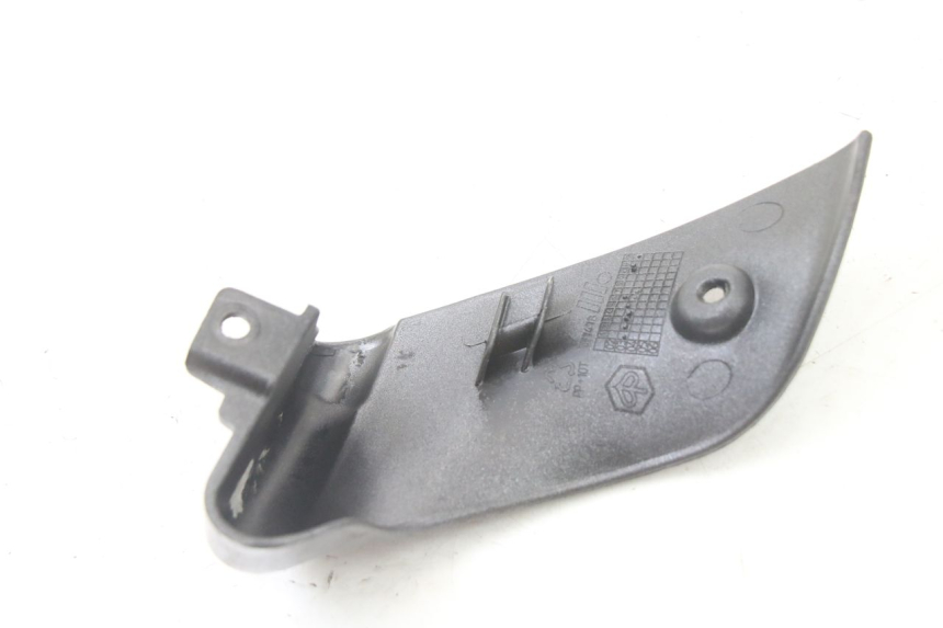 photo de LINKER HINTERER KOTFLüGEL LINKS PIAGGIO VESPA GRANTURISMO 125 (2003 - 2007)