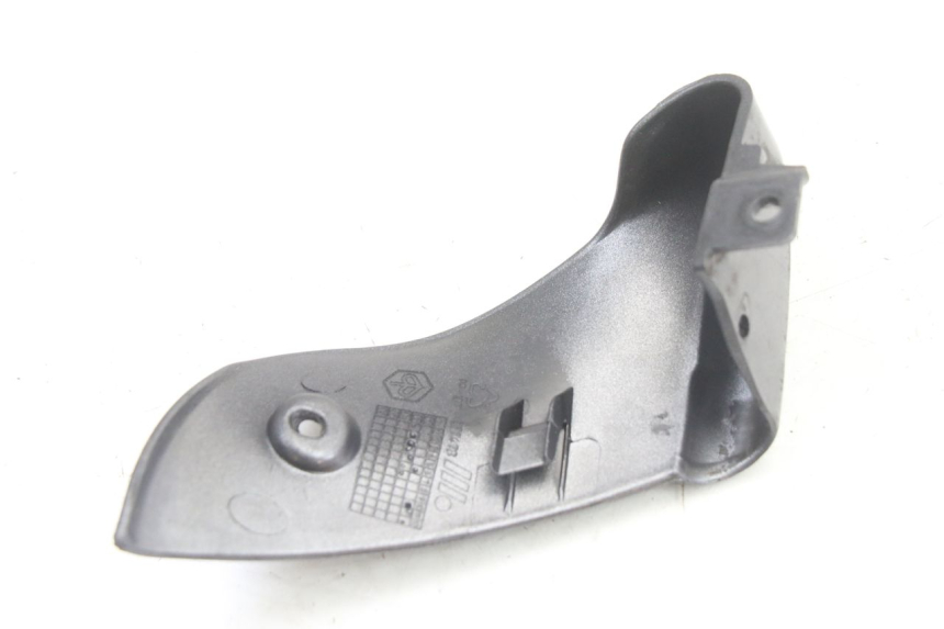 photo de LINKER HINTERER KOTFLüGEL LINKS PIAGGIO VESPA GRANTURISMO 125 (2003 - 2007)