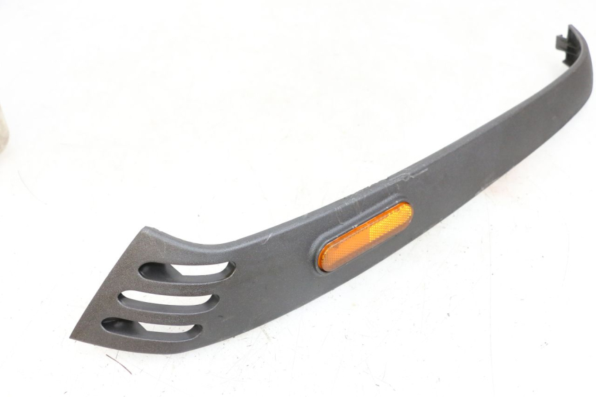 photo de LINKER HINTERER KOTFLüGEL LINKS PIAGGIO VESPA LX 2T 50 (2005 - 2013)