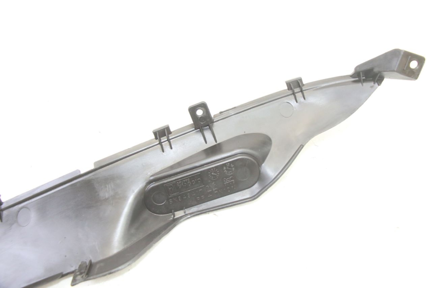 photo de UNTERBODEN HINTEN LINKS GILERA RUNNER SP 50 (2006 - 2008)