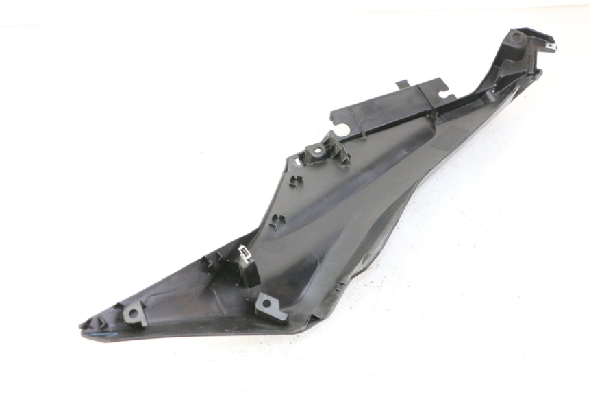 photo de UNTERBODEN HINTEN LINKS YAMAHA XMAX X-MAX 125 (2021 - 2025)