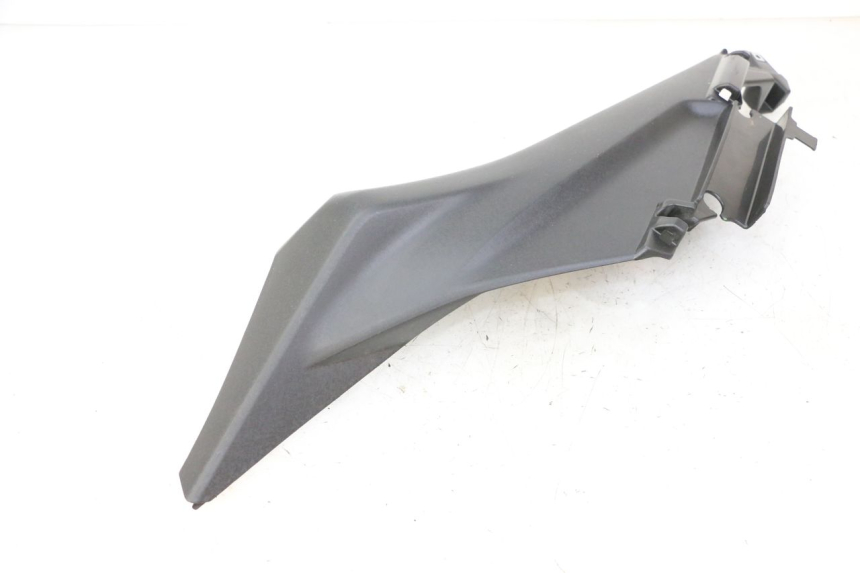 photo de UNTERBODEN HINTEN LINKS YAMAHA XMAX X-MAX 125 (2021 - 2025)