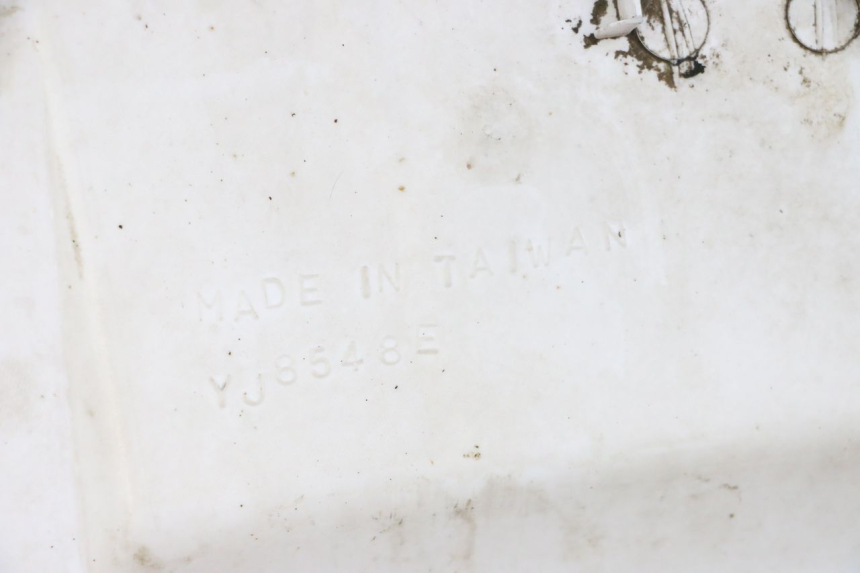 photo de UNTERBODEN MBK BOOSTER SPIRIT NAKED 50 (2004 - 2017) - Zoom auf Gebrauchszustand