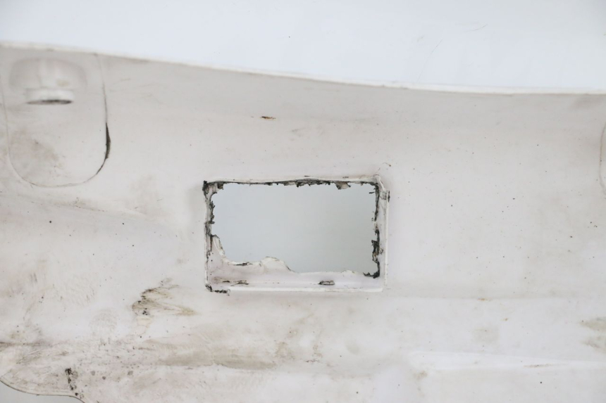 photo de UNTERBODEN MBK BOOSTER SPIRIT NAKED 50 (2004 - 2017) - Oberflächenzustand und Material