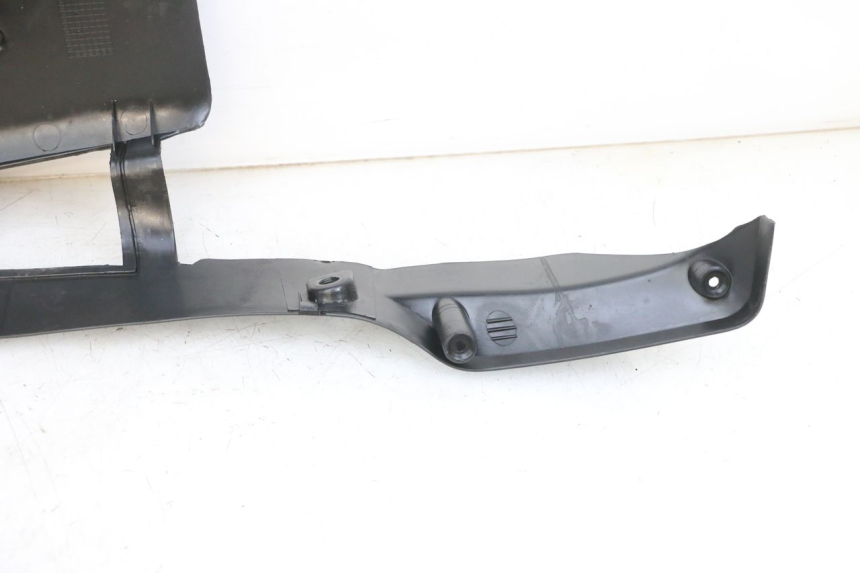 photo de UNTERBODEN SYM CROX 4T 50 (2016 - 2023) - Oberflächenzustand und Material