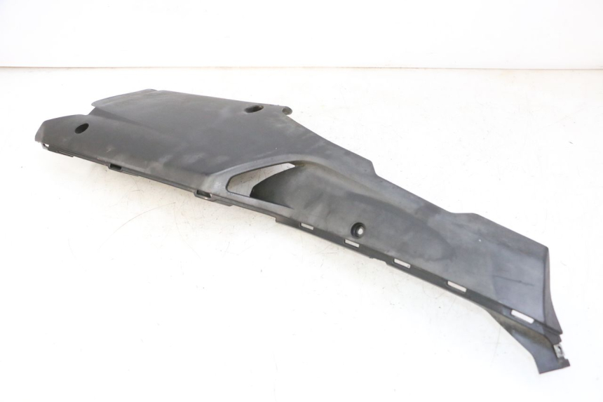 photo de UNTERBODEN RECHTS QUADRO 4 4D 350 (2015 - 2018)