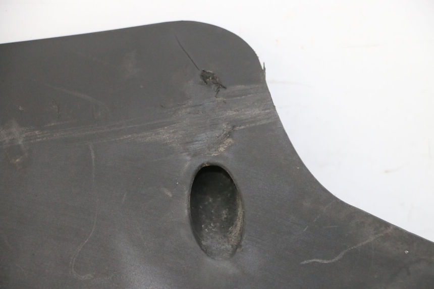 photo de UNTERBODEN RECHTS QUADRO 4 4D 350 (2015 - 2018)