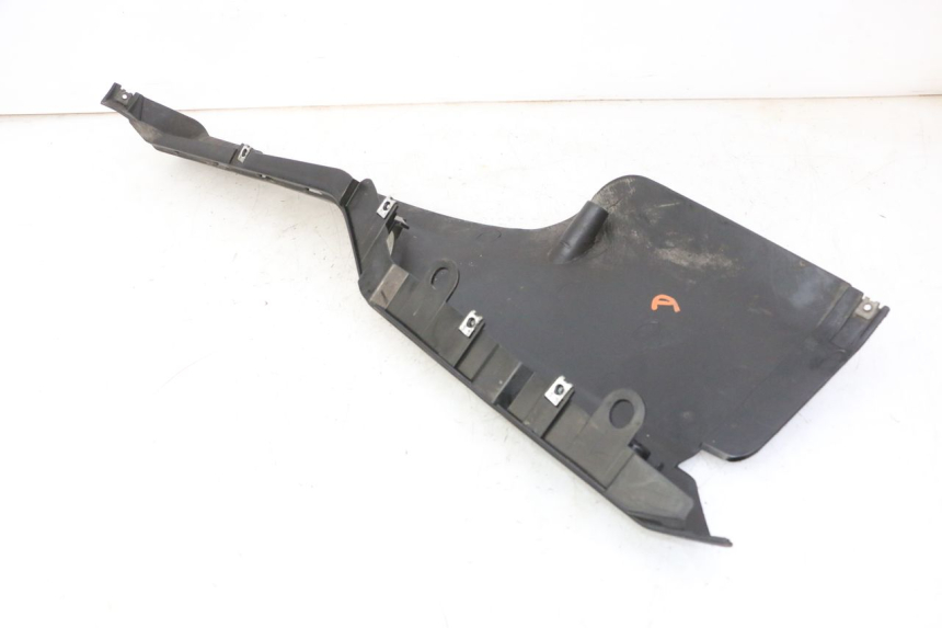 photo de UNTERBODEN RECHTS QUADRO 4 4D 350 (2015 - 2018)