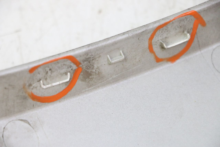 photo de RECHTER SEITENSCHWELLER PEUGEOT CITYSTAR 50 (2013 - 2017)