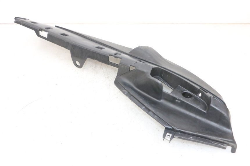 photo de RECHTER SEITENSCHWELLER PIAGGIO FLY 4T 50 (2013 - 2017) - Weitere Ansicht des Artikels