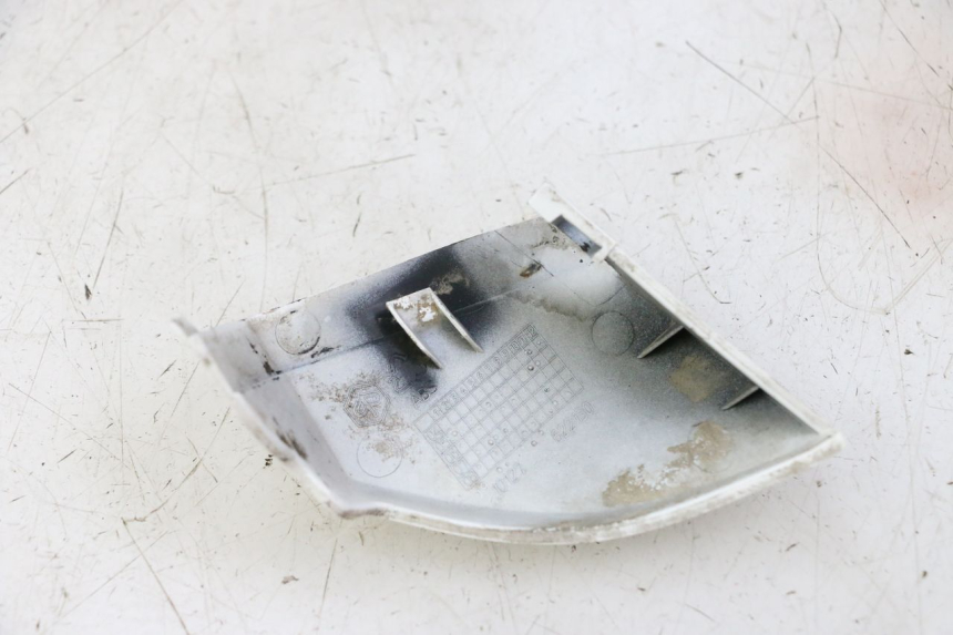 photo de UNTERBODEN RECHTS PIAGGIO LXV 4T 50 (2009 - 2013)