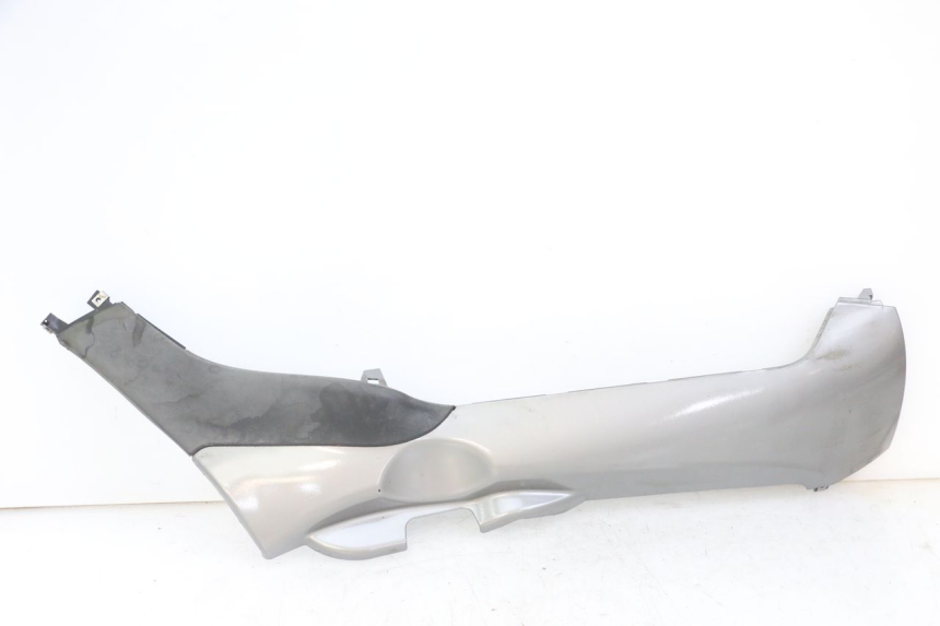 photo de UNTERBODEN RECHTS PIAGGIO MP3 LT 300 (2010 - 2016)