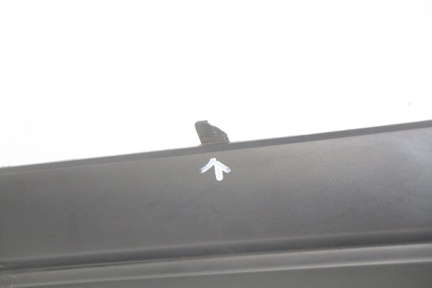 photo de RECHTER SEITENSCHWELLER TNT MOTOR ROMA 10' 4T 50 (2019 - 2022)