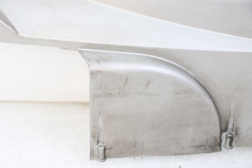 photo de UNTERBODEN RECHTS PEUGEOT SATELIS 125 (2010 - 2012)