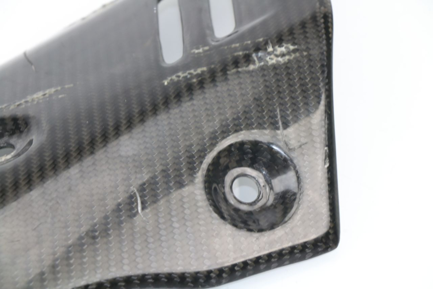 photo de UNTERBODEN RECHTS SUZUKI GSR 600 (2005 - 2012)